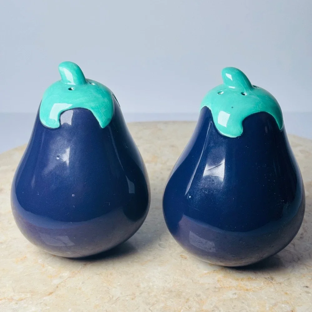 Vintage Anthropomorphic Purple Eggplant Salt & Pepper Shaker Set Vegetable Retro